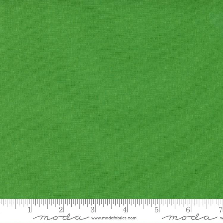 Bella Solids Shamrock - Quilt Fabric
