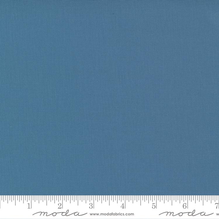 Bella Solids Lake - Quilt Fabric
