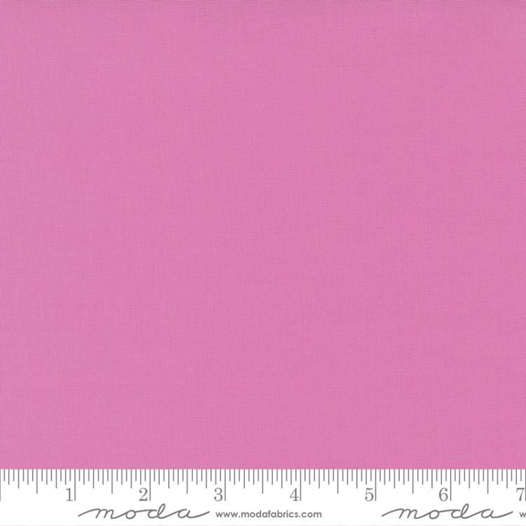 Bella Solids Sweet Pea - Quilt Fabric