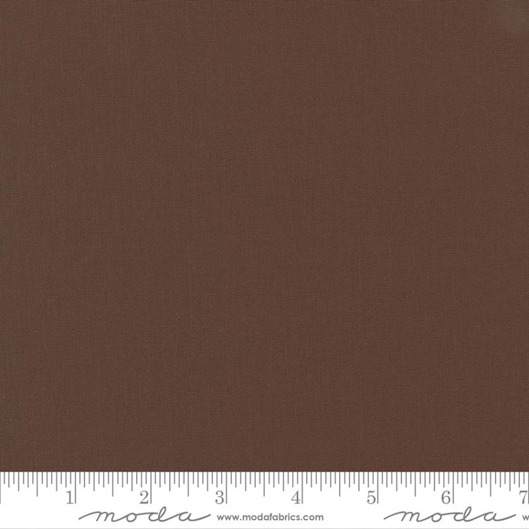 Bella Solids Chocolate - Quilt Fabric