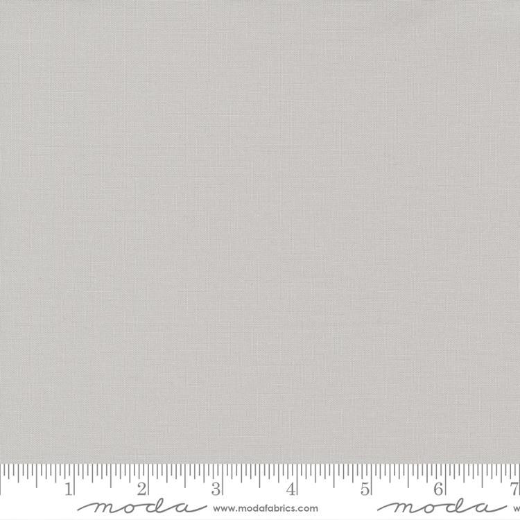 Bella Solids Moonbeam - Quilt Fabric