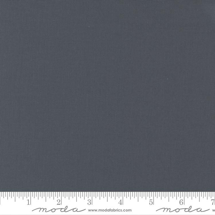Bella Solids Flint - Quilt Fabric
