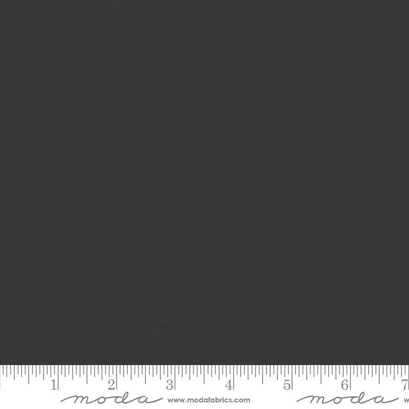 Bella Solids Raven - Quilt Fabric