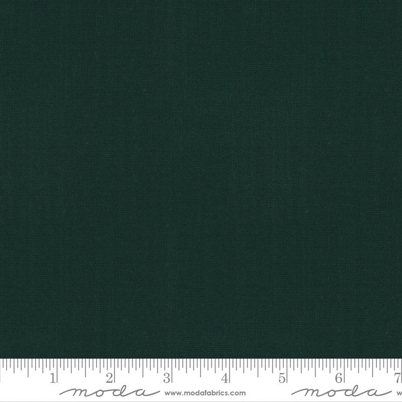 Bella Solids 2025 Verdant - Quilt Fabric