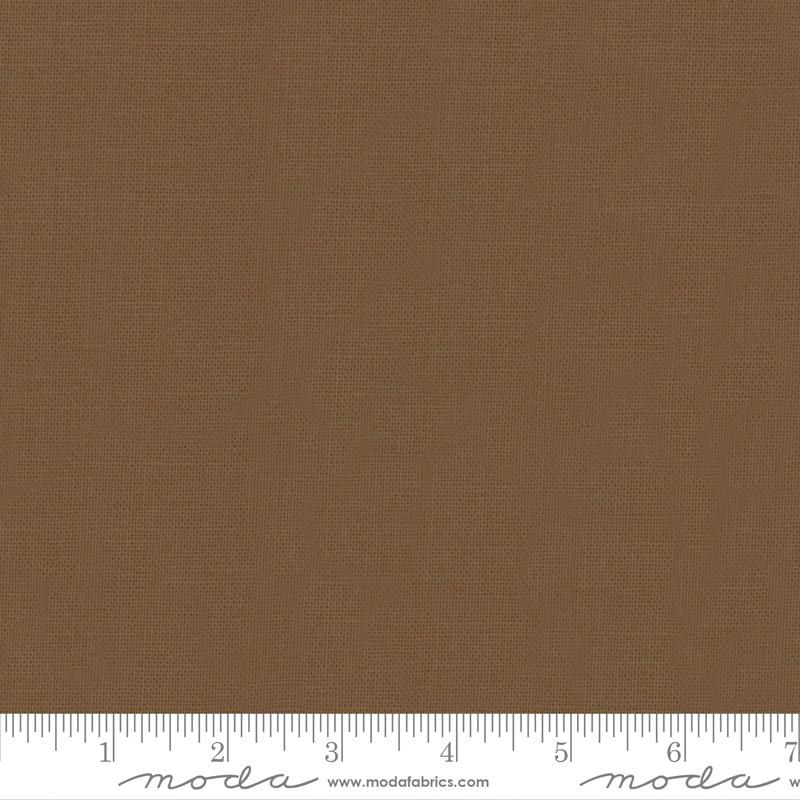 Bella Solids 2025 Fawn - Quilt Fabric