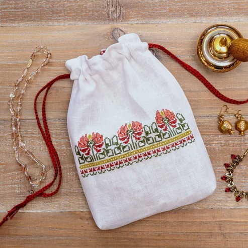 Crimson Peony Bag - Cross Stitch Kit, zoomed in. Select this picture to zoom back out.