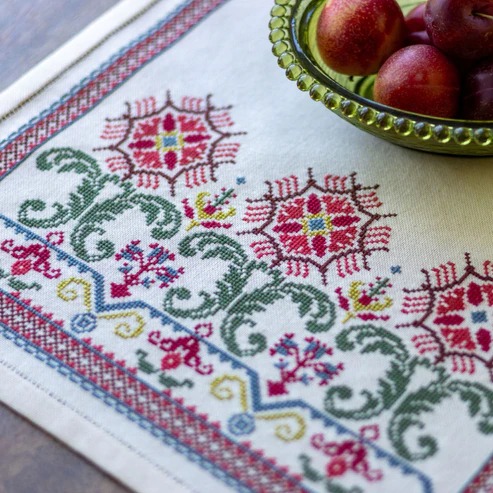 Tuscan Bergamot - Cross Stitch Kit, zoomed in. Select this picture to zoom back out.