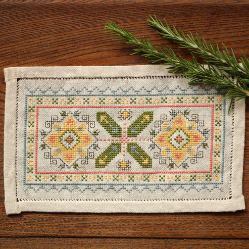 BitKit Athenian Sunflower - Cross Stitch Pattern, zoomed in. Select this picture to zoom back out.