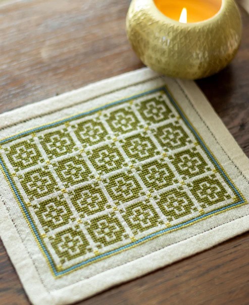 BitKit Roman Mosaic - Cross Stitch Pattern, different perspective #1, zoomed in. Select this picture to zoom back out.
