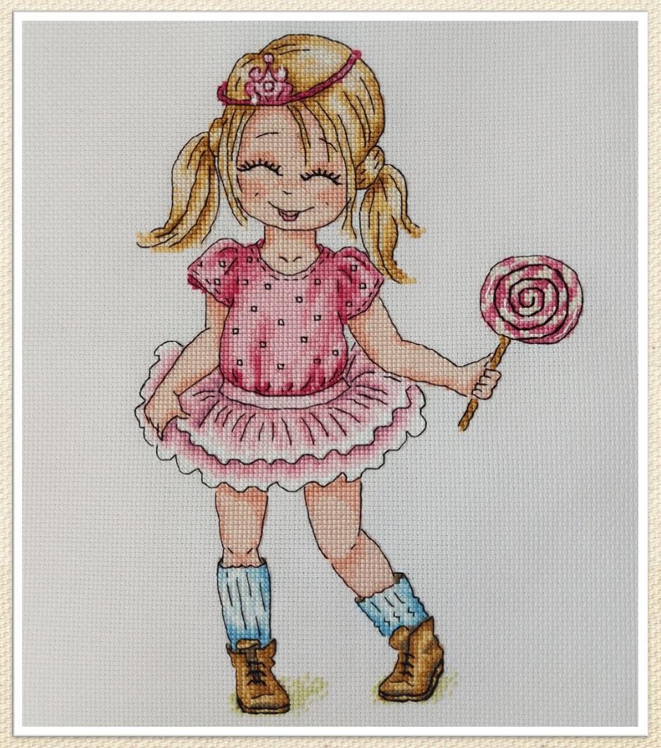 Queen of the Playground - Cross Stitch Pattern