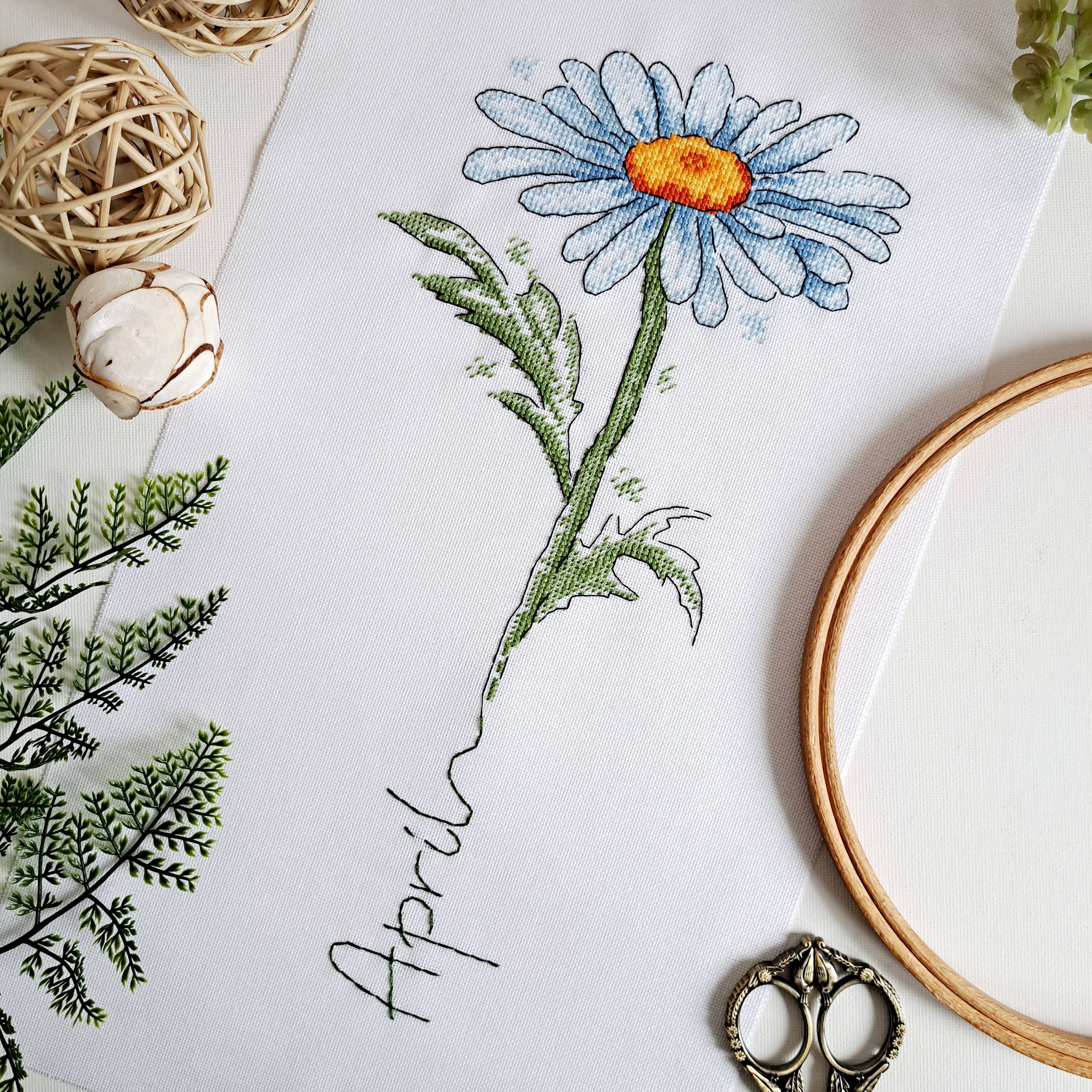 April Daisy - PDF Cross Stitch Pattern