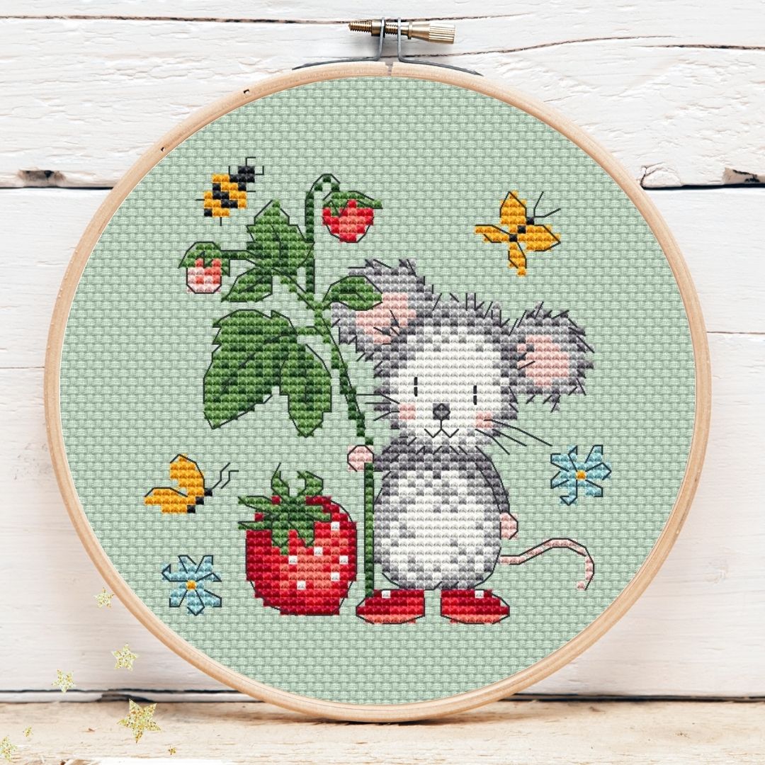 Strawberry Mouse Mini #1 - Cross Stitch Pattern, zoomed in. Select this picture to zoom back out.
