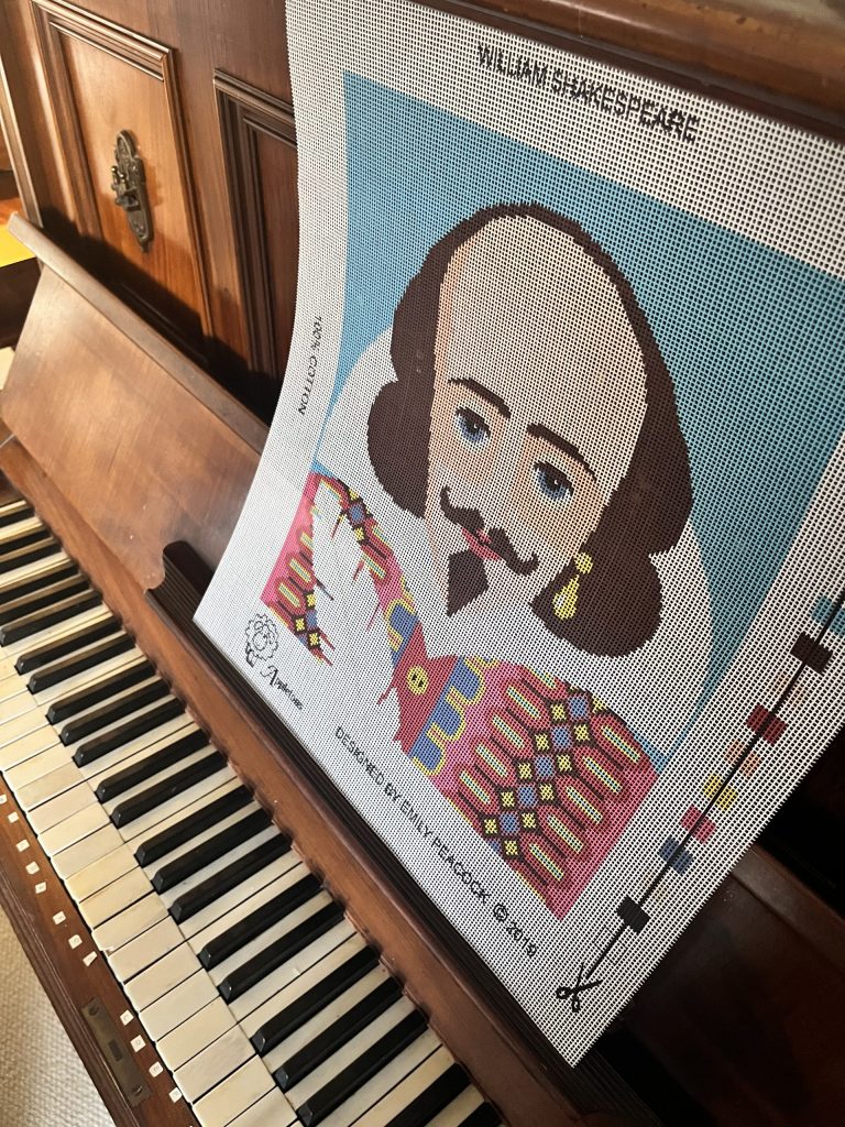 William Shakespeare - Needlepoint / Tapestry Kits, different perspective #1, zoomed in. Select this picture to zoom back out.