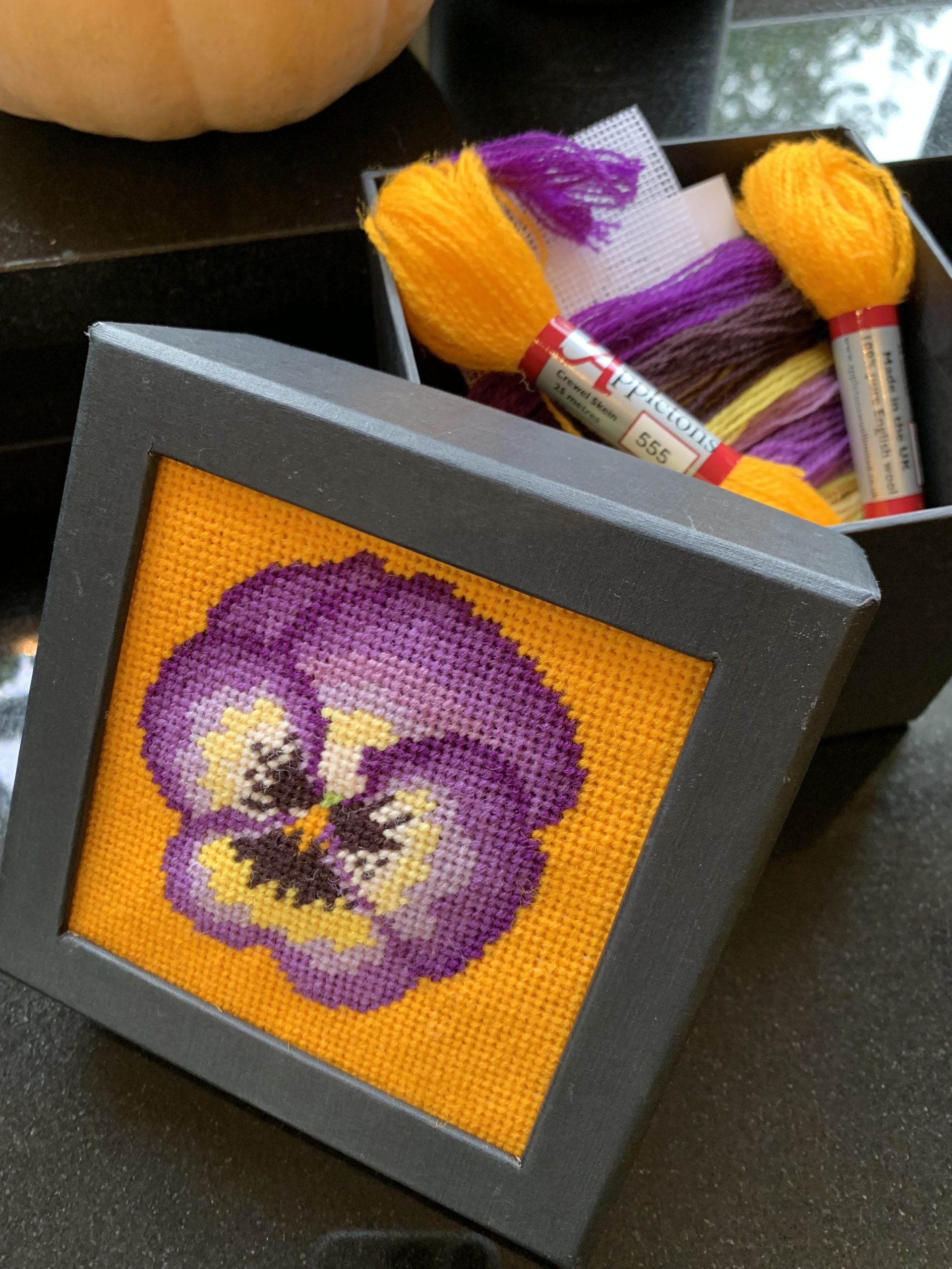 Pansy Small Black Box - Stitch Your Own Boxes Kit, zoomed in. Select this picture to zoom back out.