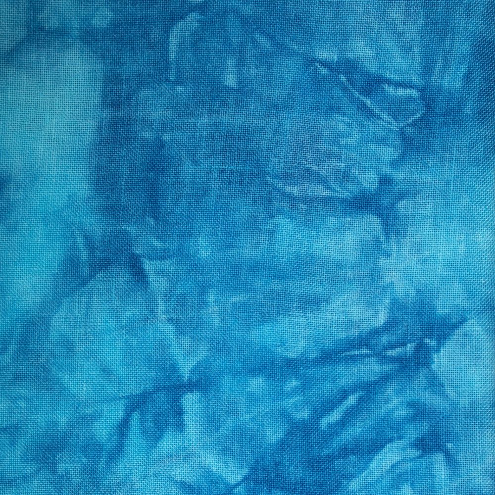 32 Count Bloop Bloop Lugana 12x17, zoomed in. Select this picture to zoom back out.