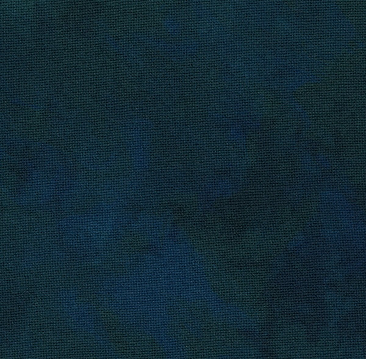36 Count Esmeralda Lugana 12x17, zoomed in. Select this picture to zoom back out.