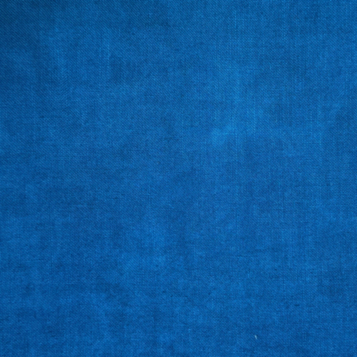 36 Count Blueberry Lugana 12x17, zoomed in. Select this picture to zoom back out.