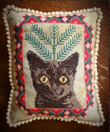The Christmas Cat - Cross Stitch Pattern