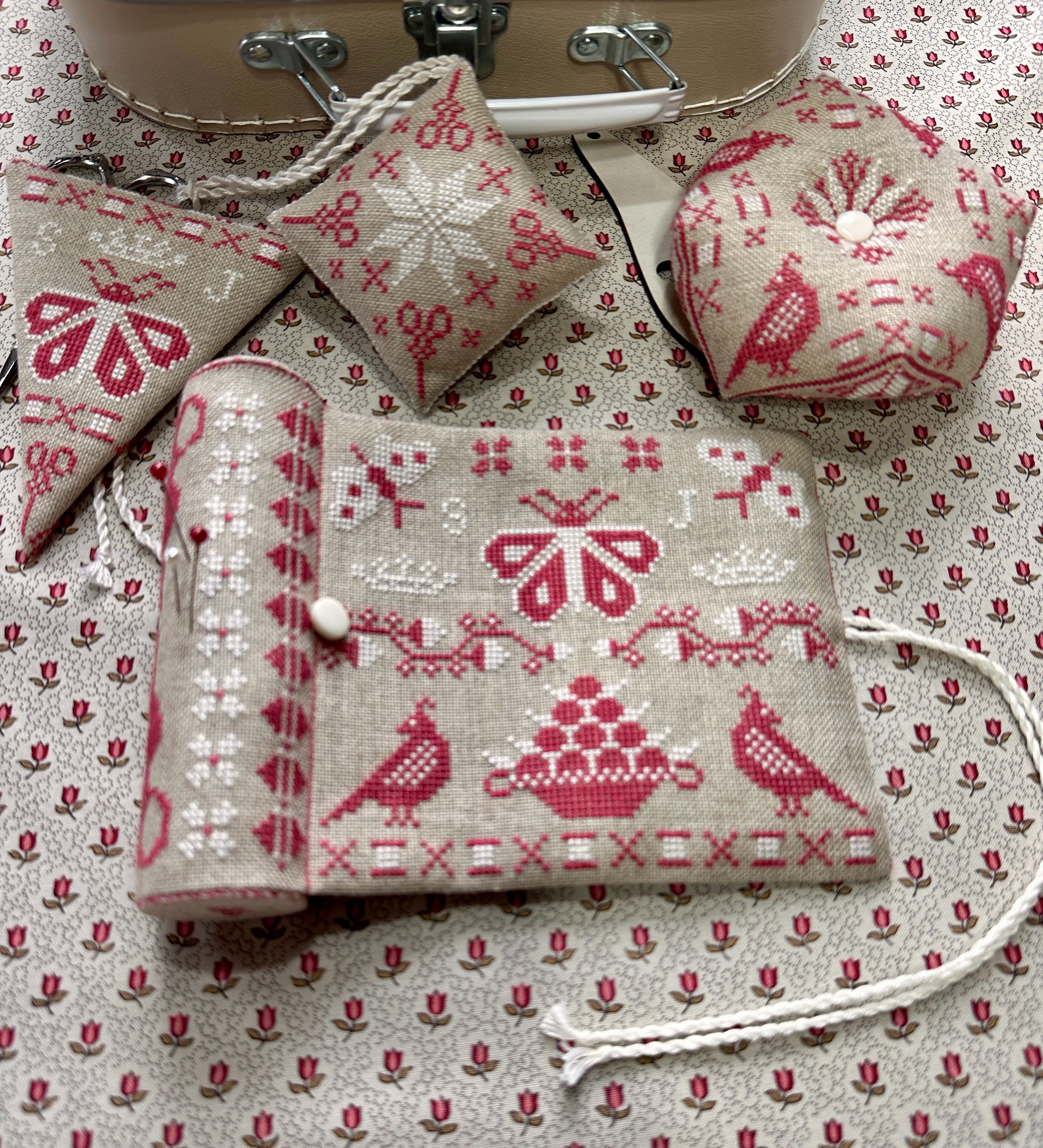 Ma Valise de Broderie - Cross Stitch Pattern