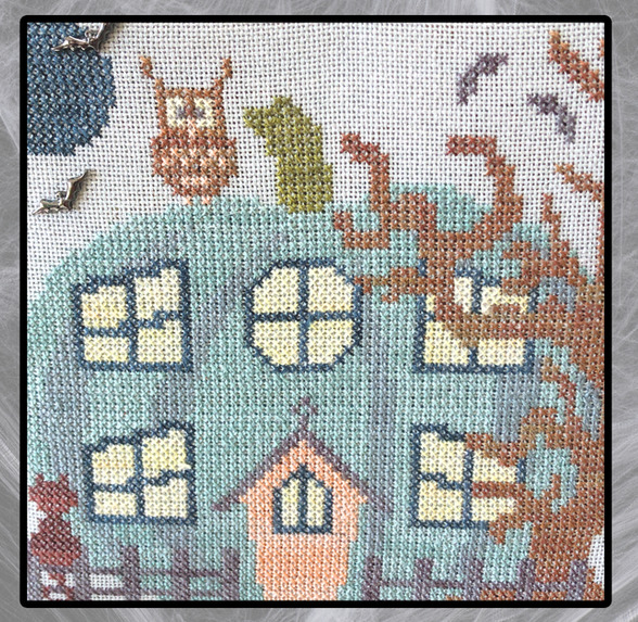 Haunted Pumpkin - Halloween Cross Stitch Pattern