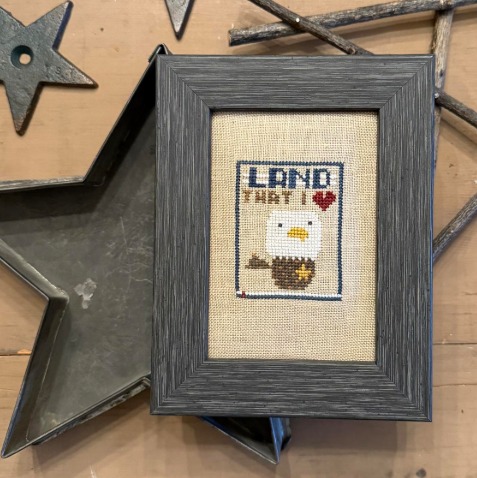 Holiday Flairs - Land That I Love - Patriotic Cross Stitch 