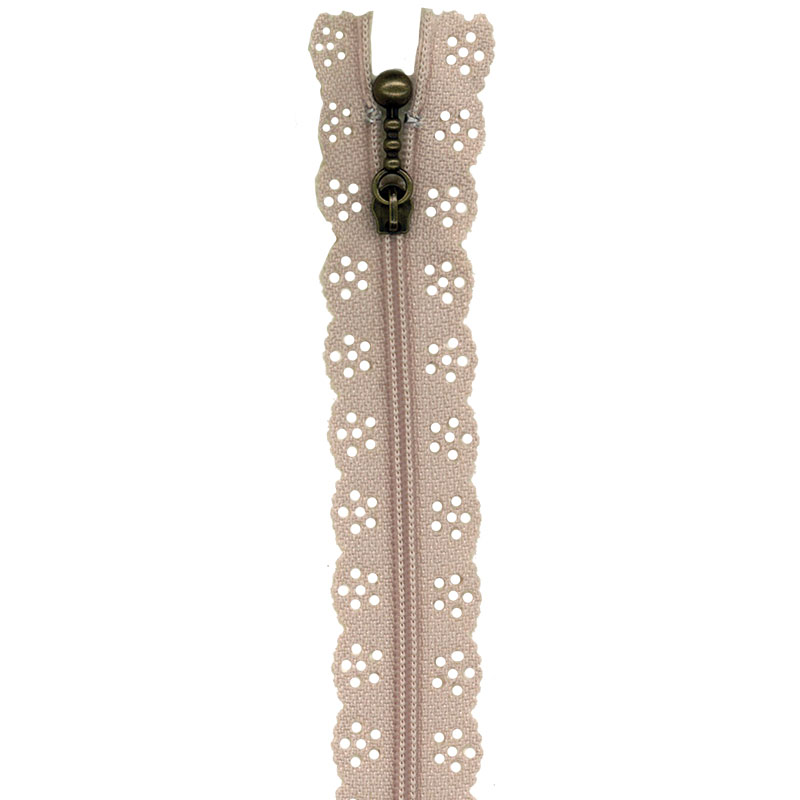 Little Lacie Zipper 8" Taupe