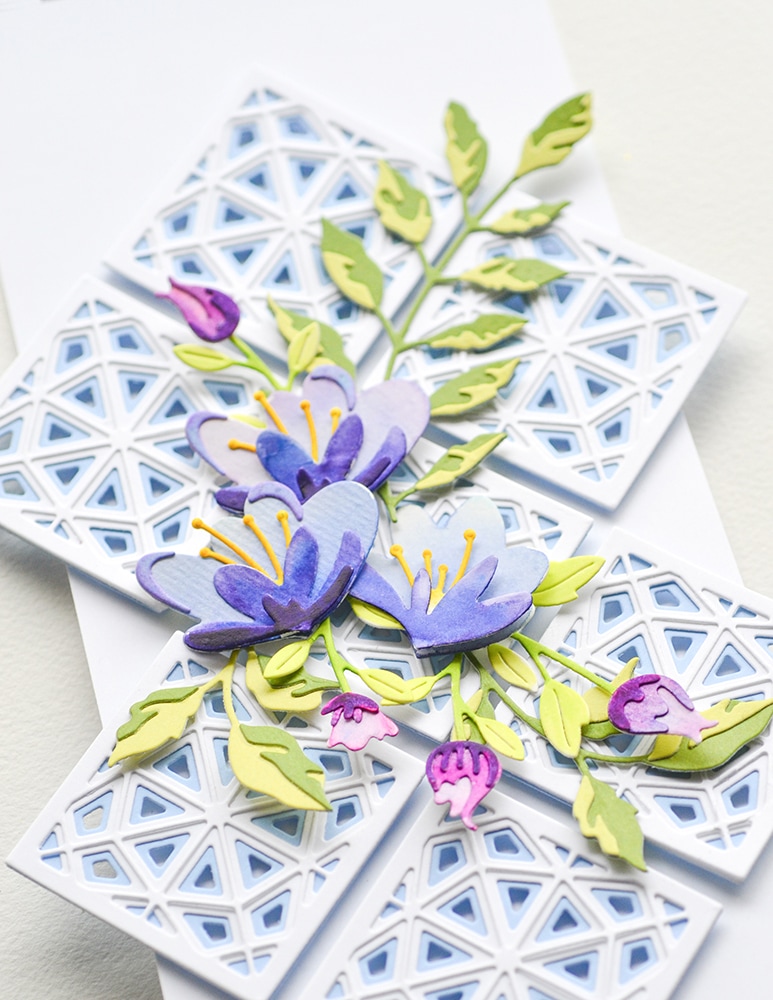 Delicate Floral Buds Contour Layers - Craft Die