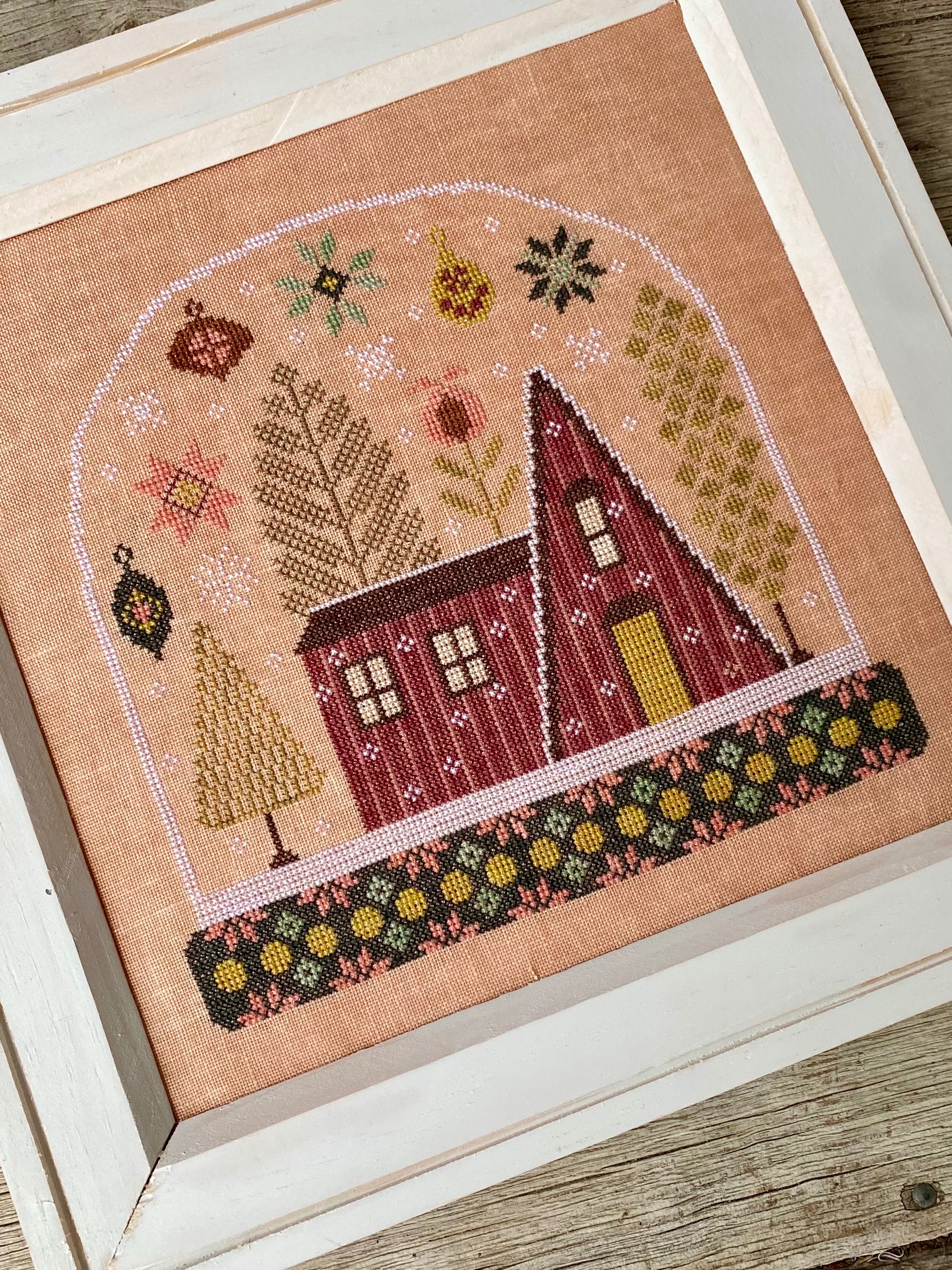 Pinetree Chalet - Cross Stitch Pattern