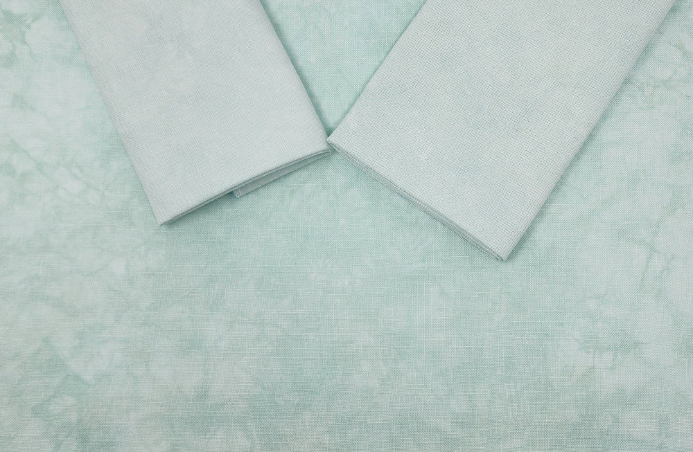 14 Count Luna Moth Aida 18x25