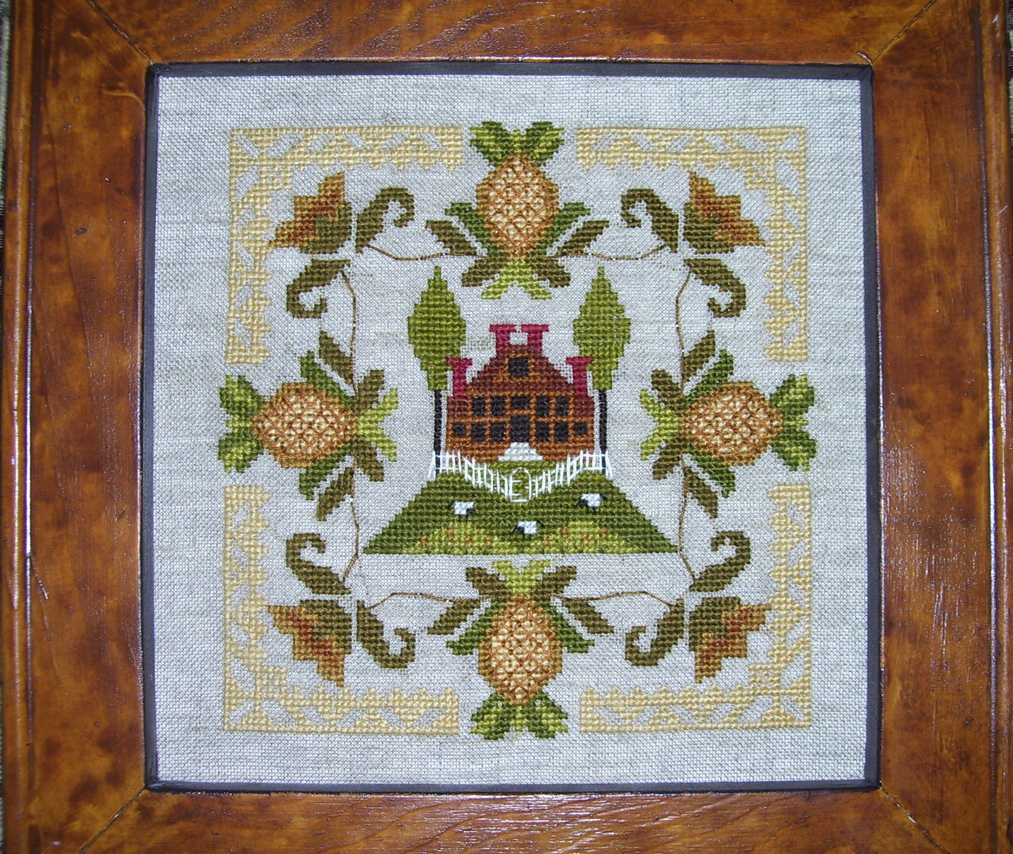 Pineapple Estate - Cross Stitch Pattern