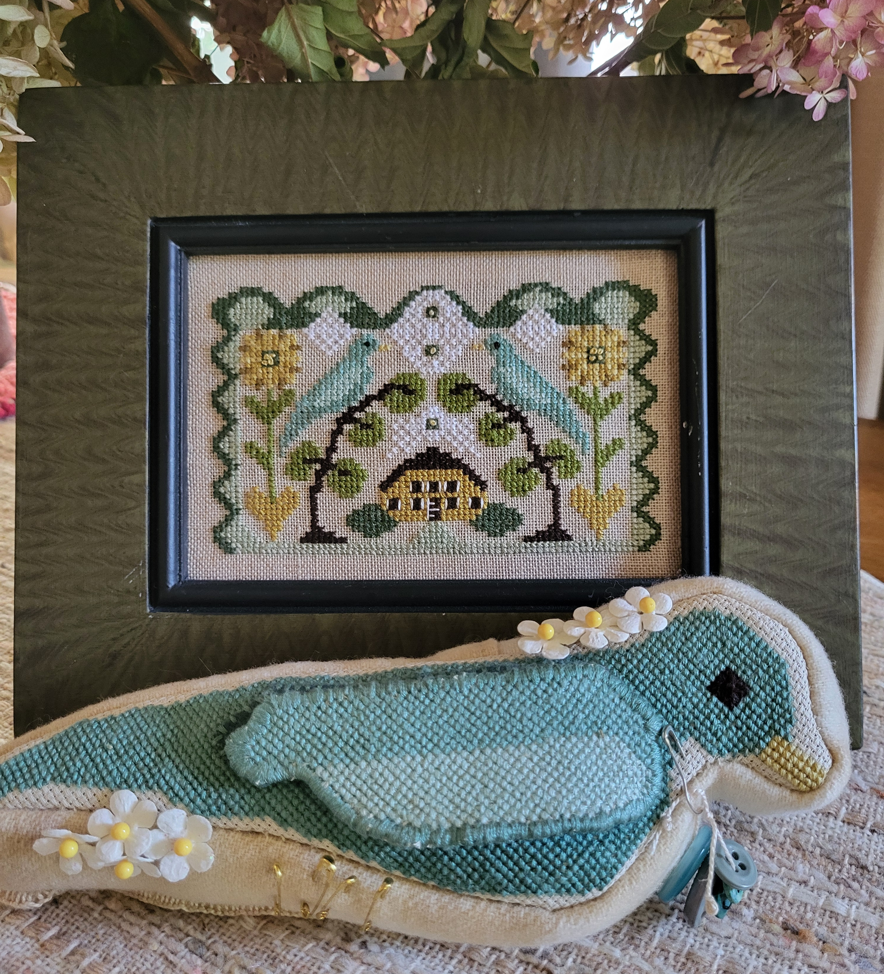 FolkArt Tweets - Cross Stitch Pattern