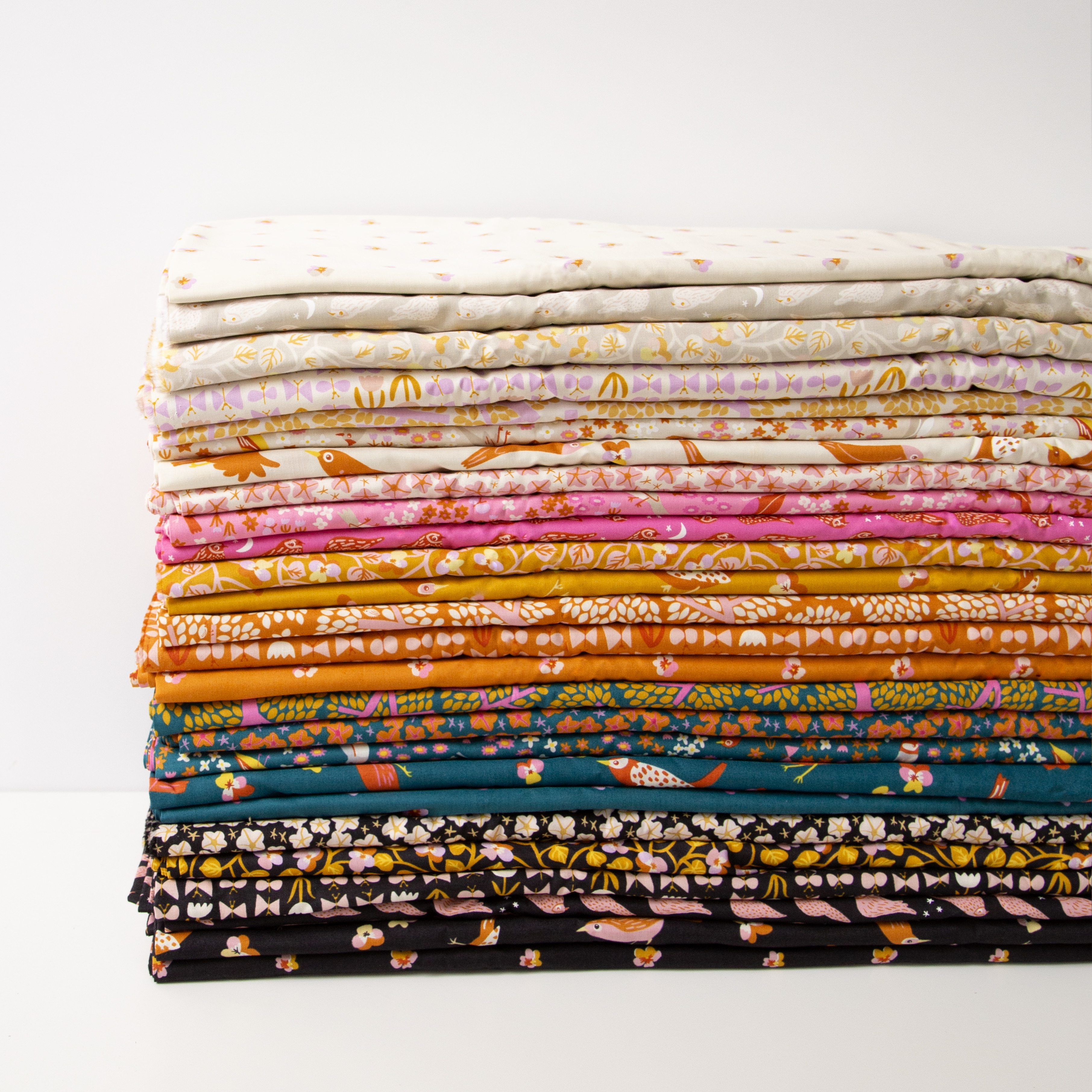 Bird Is The Word Lipstick - Quilt Fabric