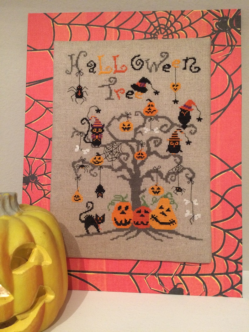 Halloween Tree - Cross Stitch Pattern