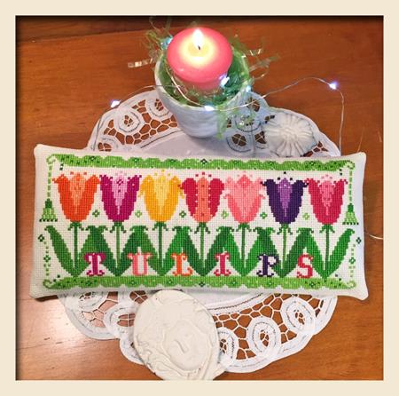 Tulips - Cross Stitch Pattern