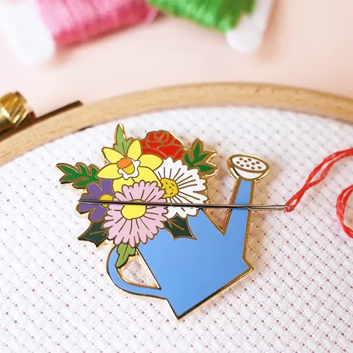 Watering Can - Magnetic Needle Minder