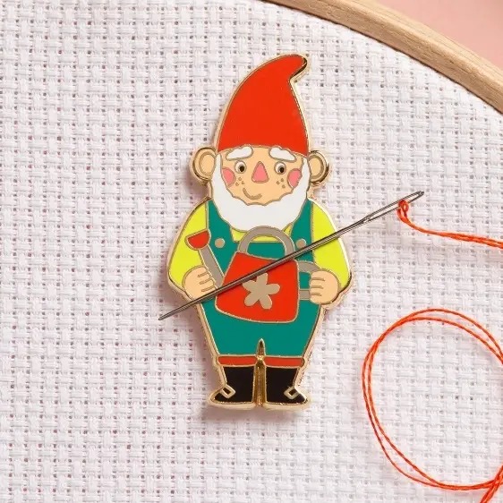 Gnome - Magnetic Needle Minder
