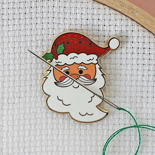 Santa Claus - Christmas Magnetic Needle Minder