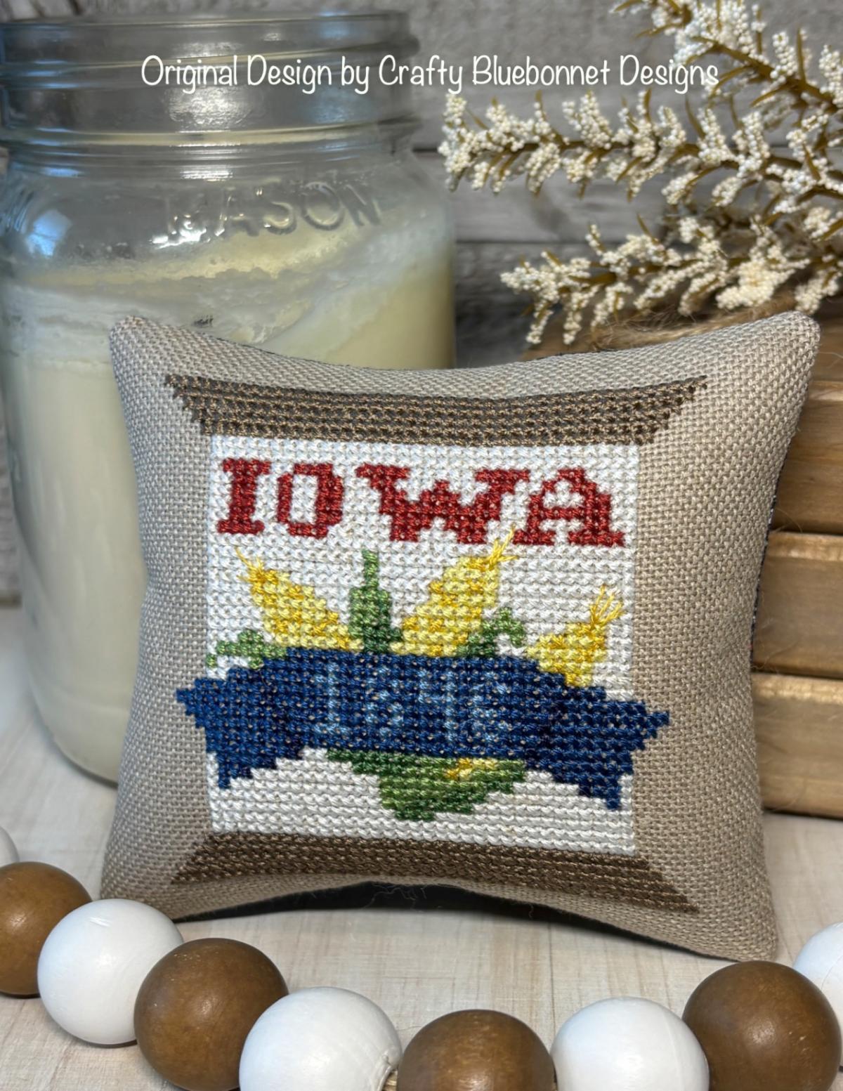 Iowa State Spool - Cross Stitch Pattern, zoomed in. Select this picture to zoom back out.