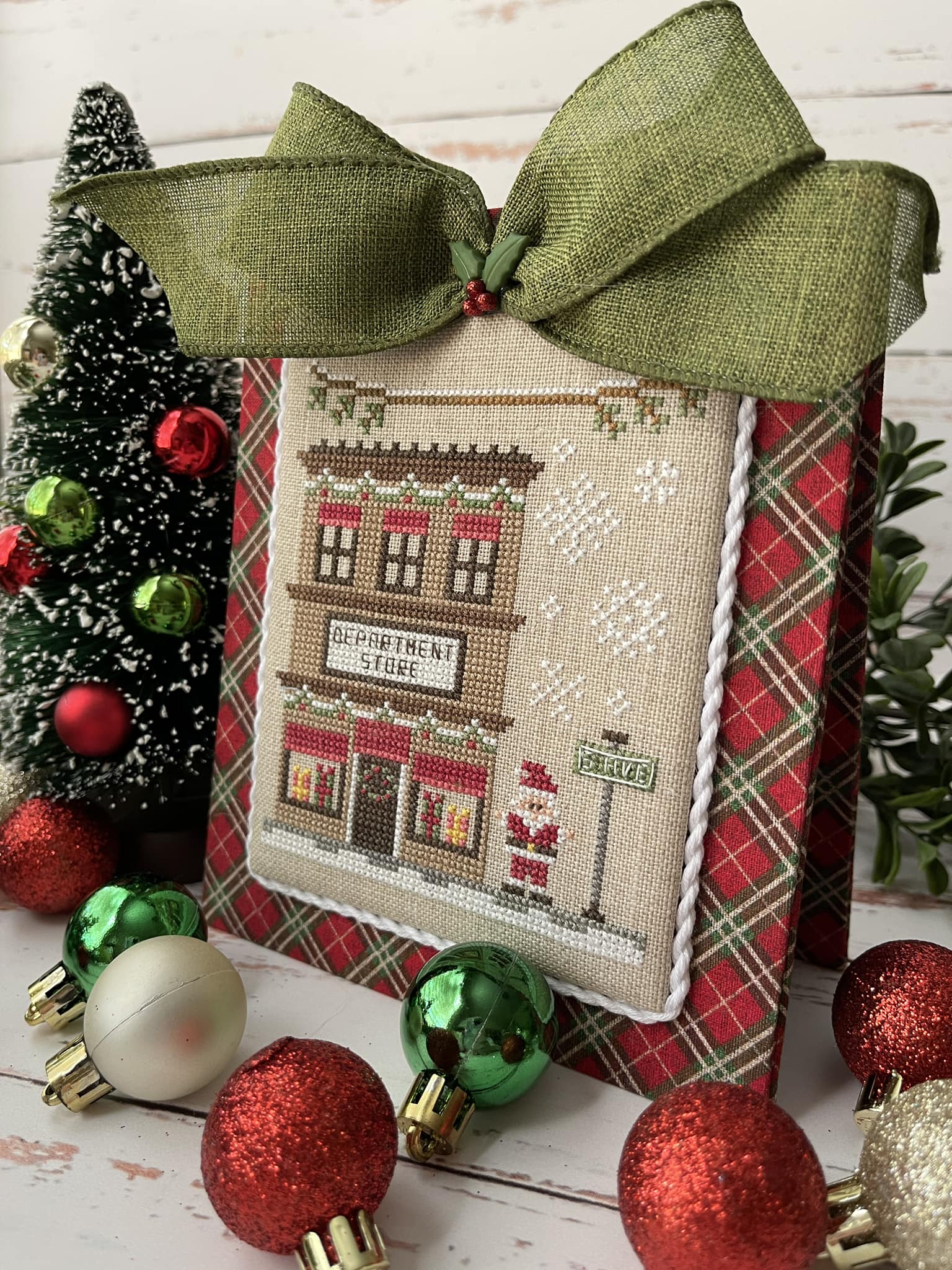 Department Store - Big City Christmas 1 - Cross Stitch
