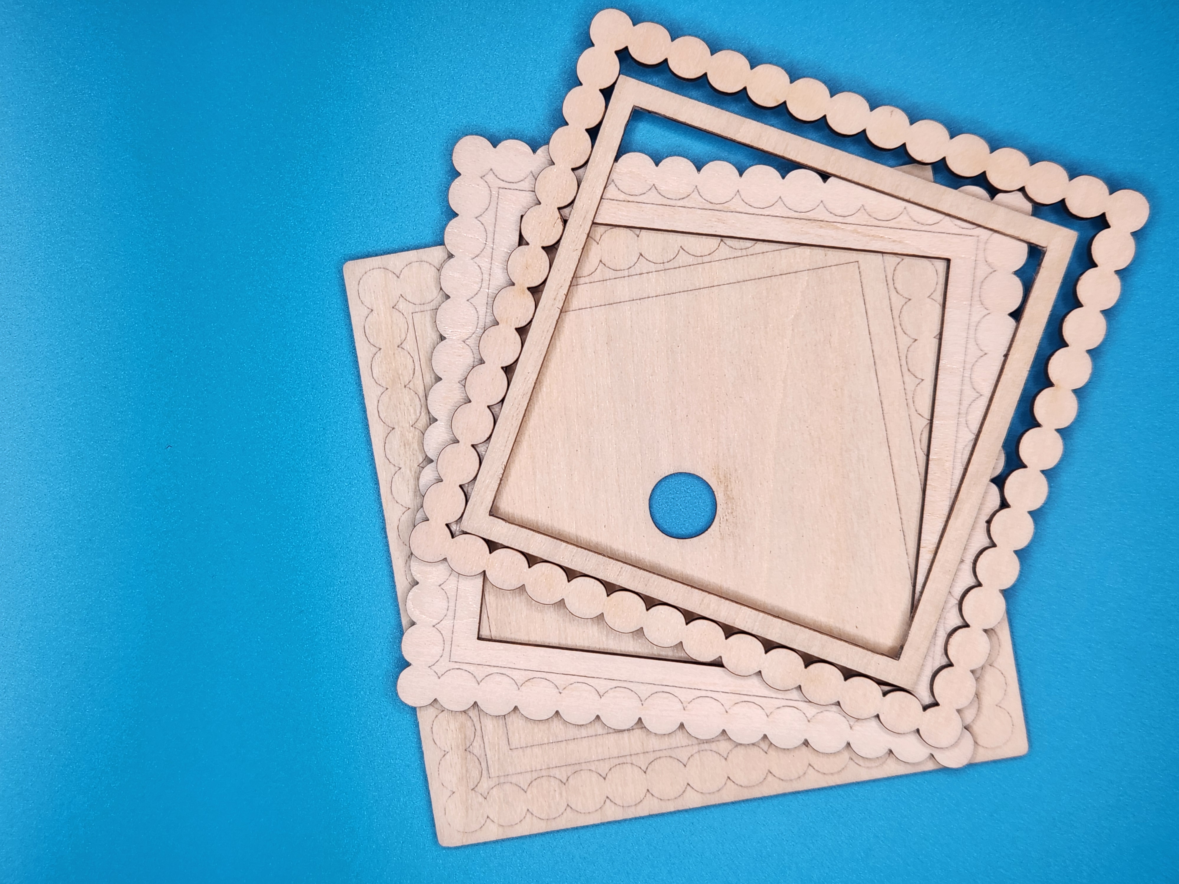 Square Frame w/ Circle Border Medium - Unfinished Wood Frame, different perspective #2, zoomed in. Select this picture to zoom back out.