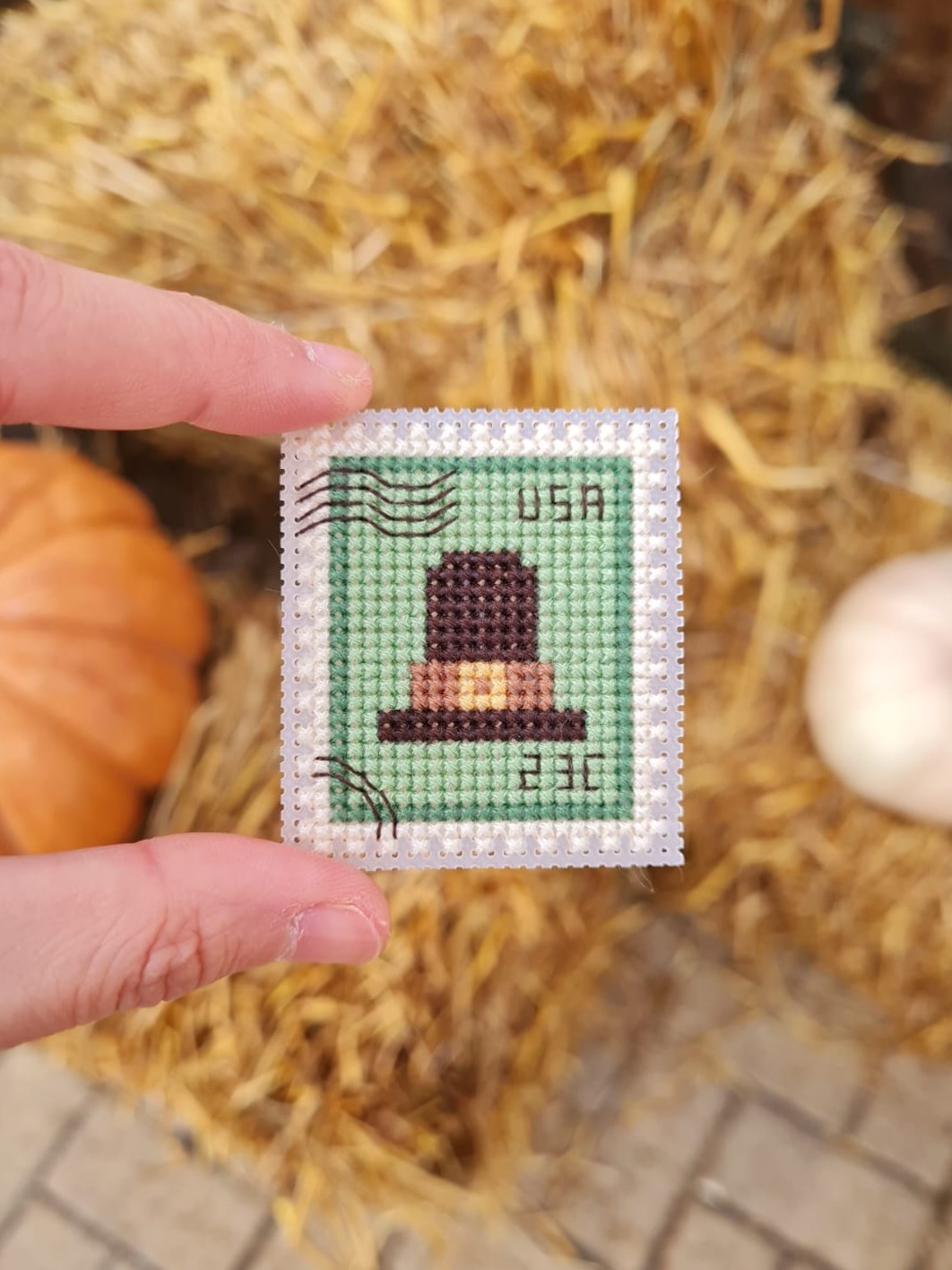 Pilgrim Hat Postage Stamp - Cross Stitch Pattern