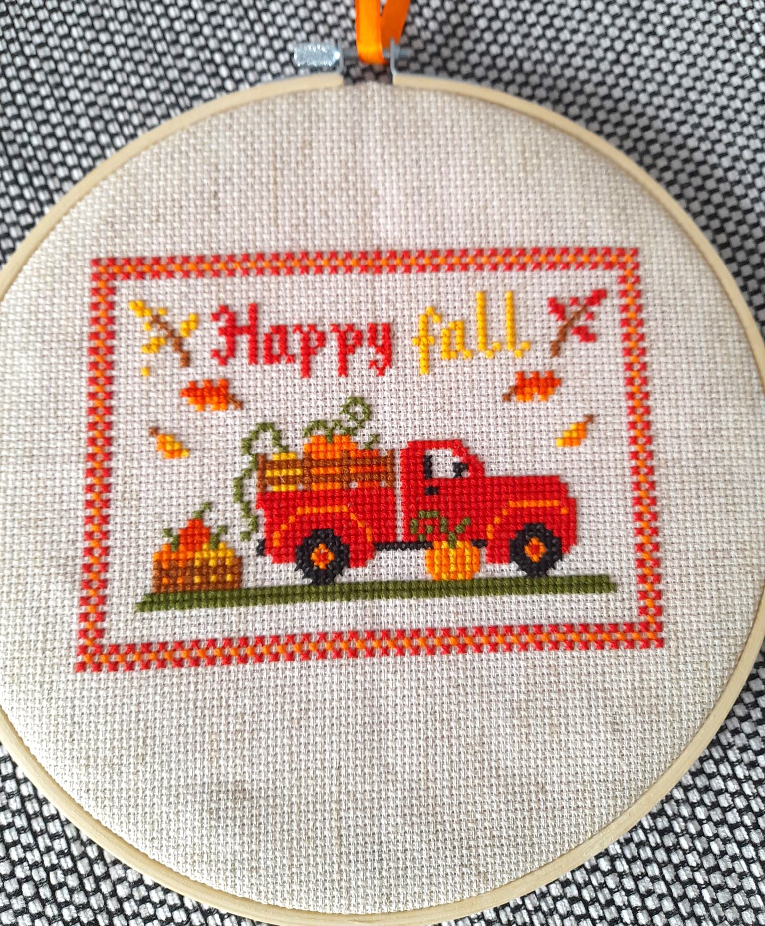 Happy Fall - Cross Stitch Pattern