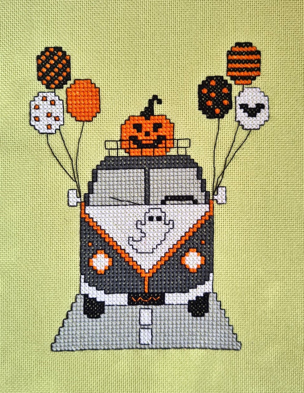Halloween Bus - Cross Stitch Pattern