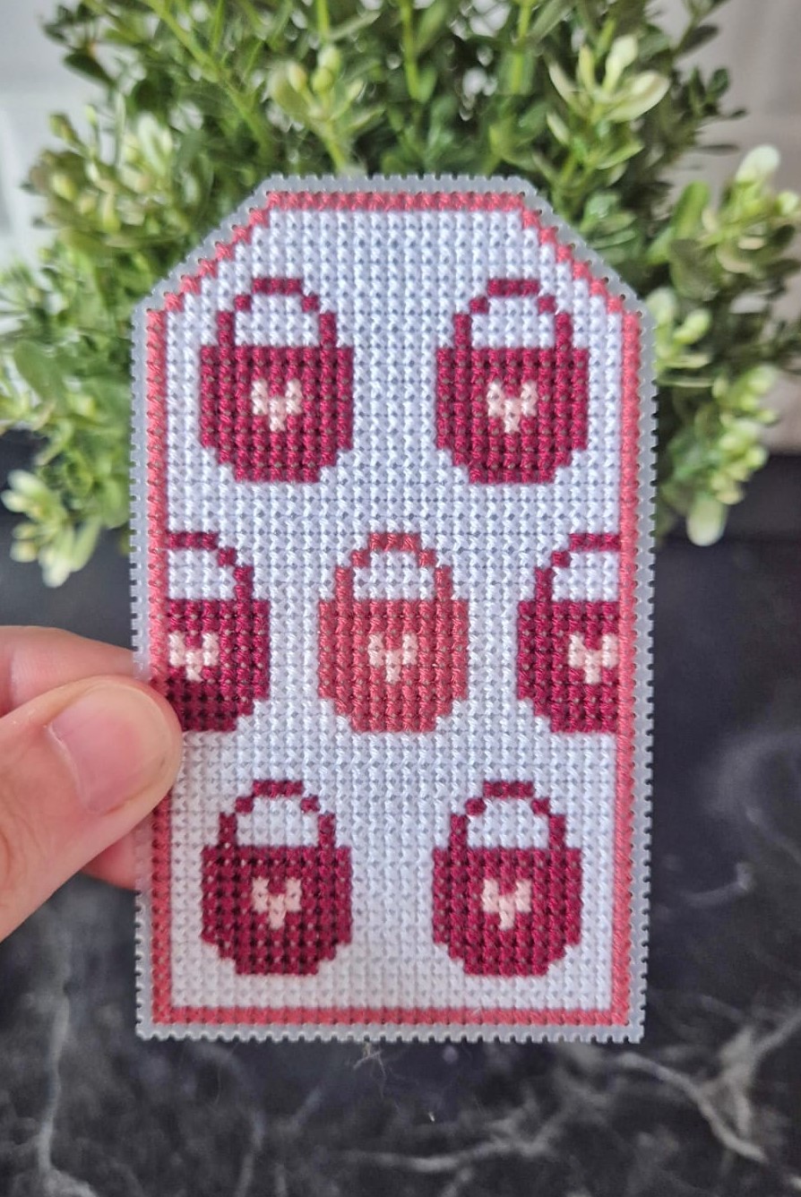 Valentine's Day Lock Tag - Cross Stitch Pattern