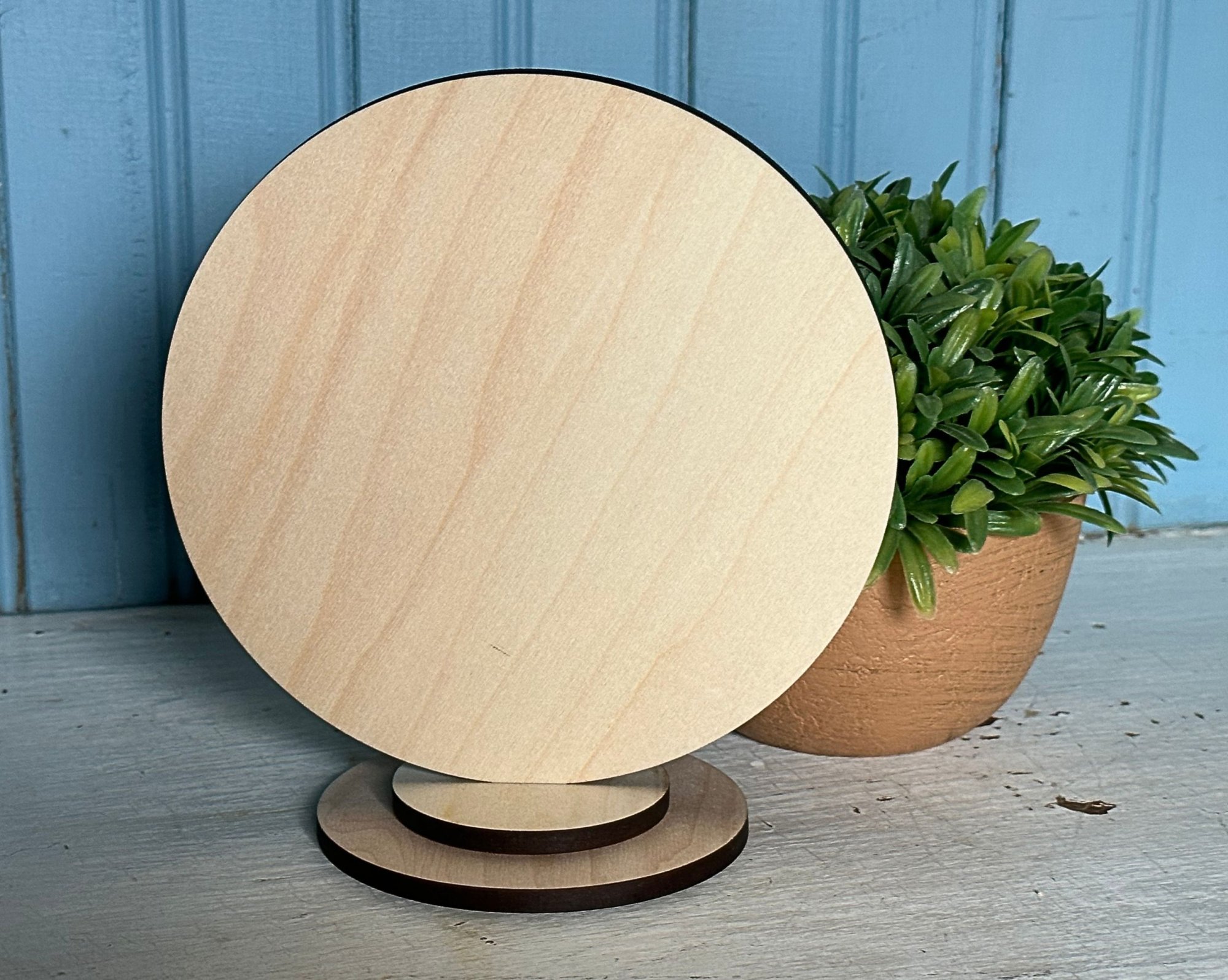 Basics Collection - Round - Wood Display Frame