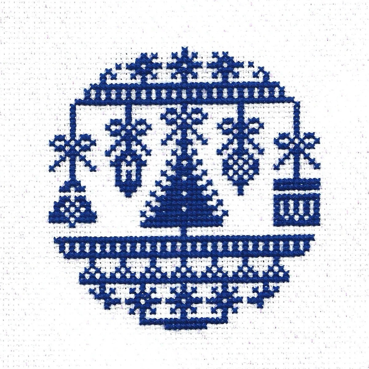 Tis the Season - Christmas Cross Stitch Kit