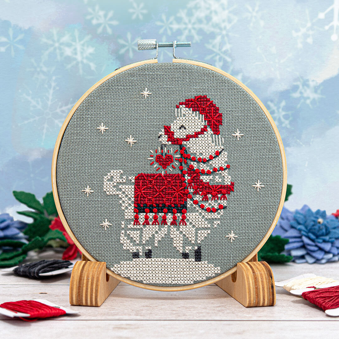 Snowflake Llama Ornament - Christmas Cross Stitch Pattern