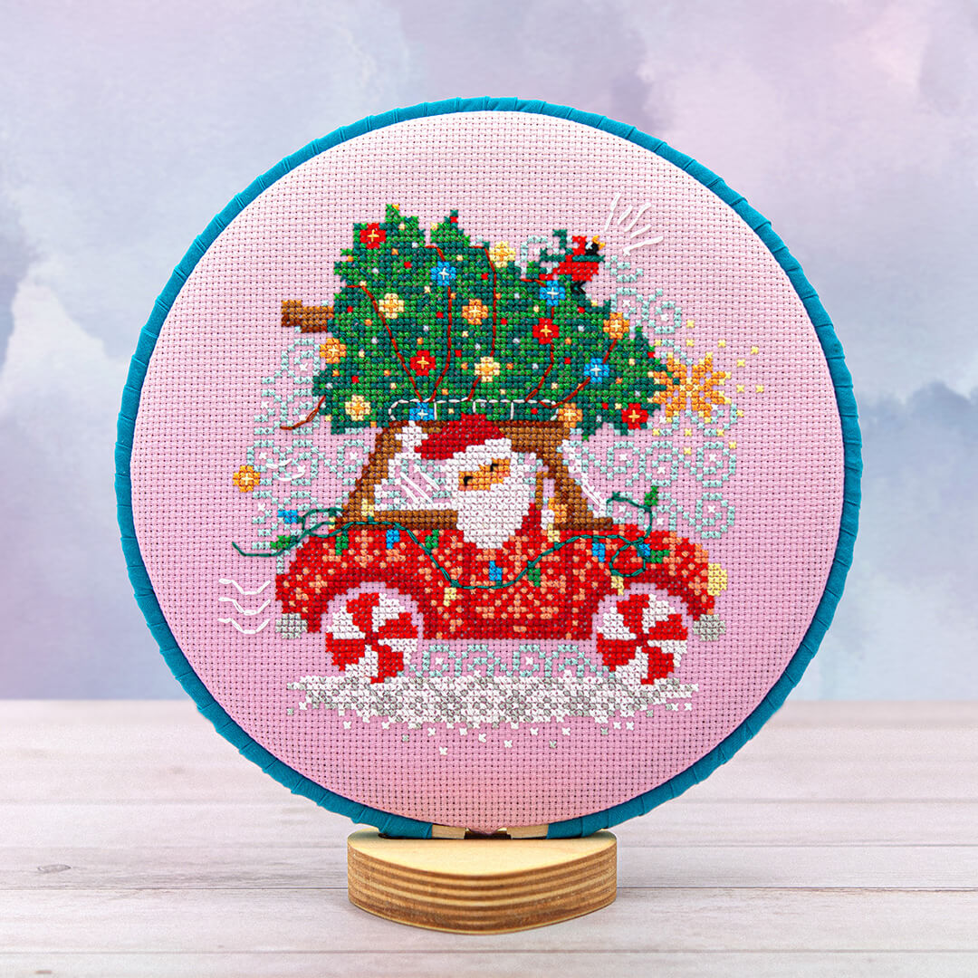Santa's Coming to Town - Christmas Cross Stitch Pattern, zoomed in. Select this picture to zoom back out.
