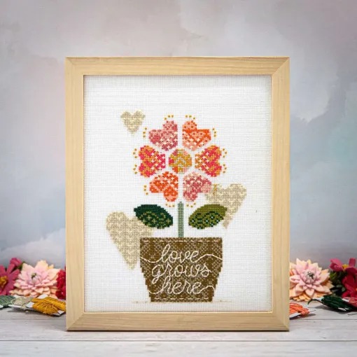 Love Grows Here - Cross Stitch Pattern, zoomed in. Select this picture to zoom back out.