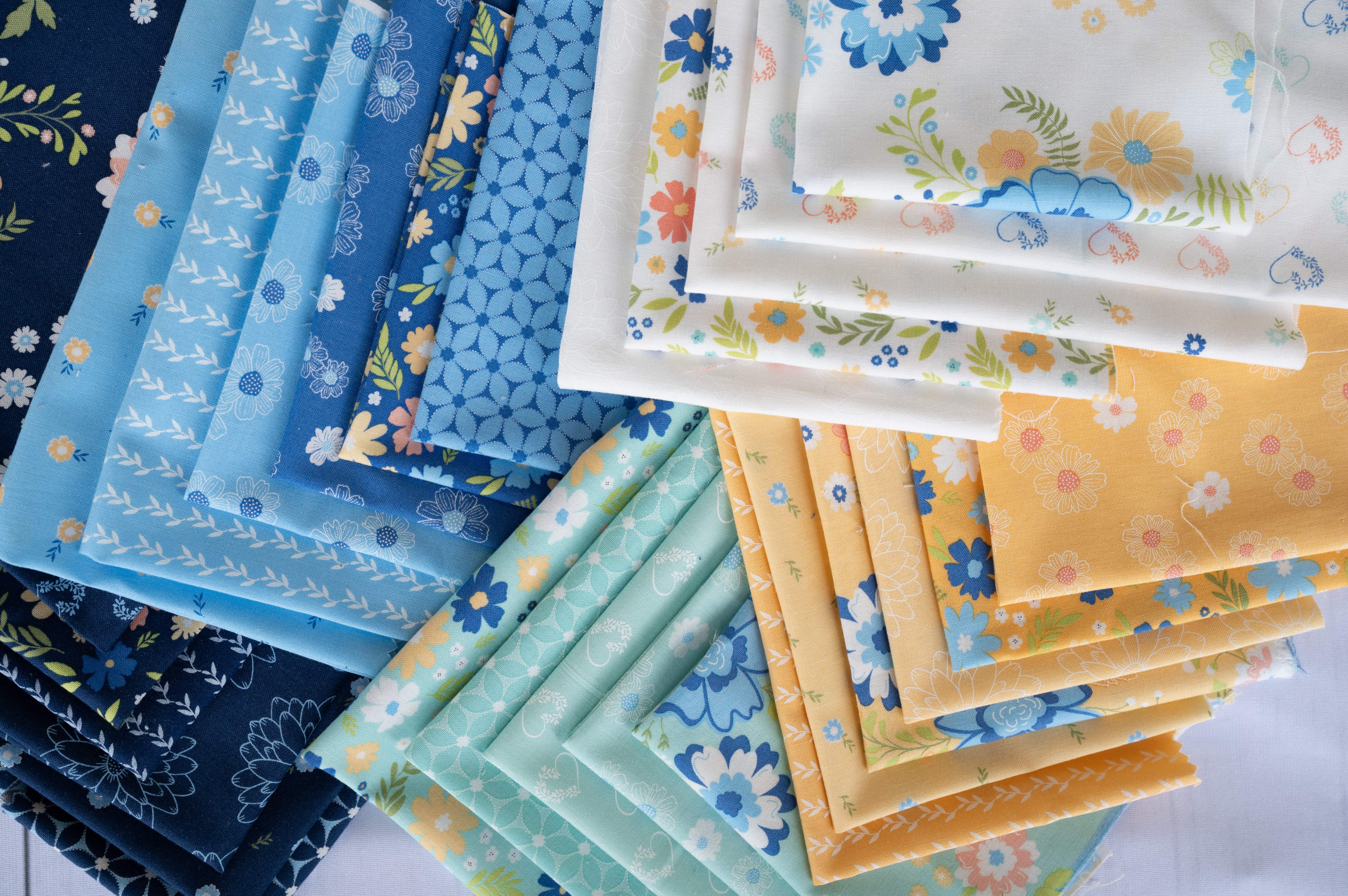 Catching Sunshine - Fat Quarter Bundle, different perspective #3, zoomed in. Select this picture to zoom back out.